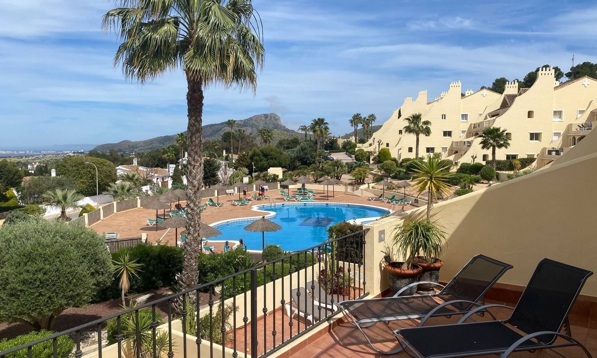 El Beal Apartment | Poolside Apartment with Golf, Tennis and Dining