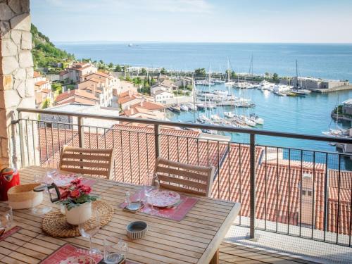 Portopiccolo Apartment | Portopiccolo Avolare Apartment InRed
