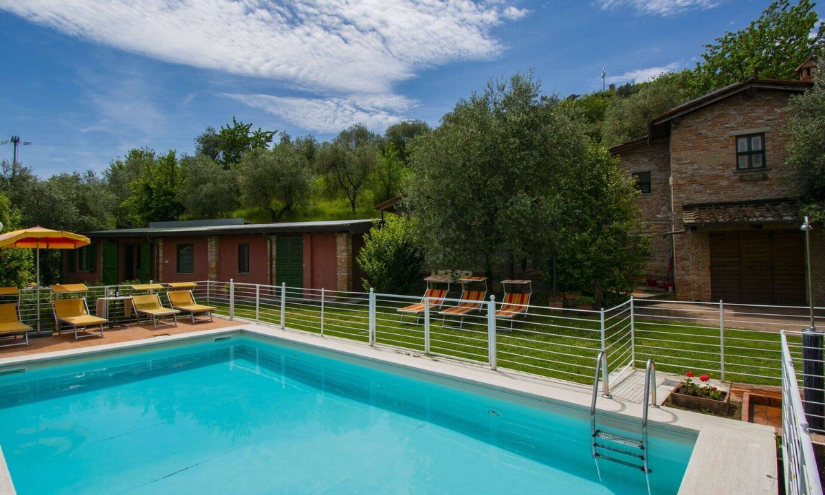 Pieve a Nievole Villa | Private Villa with A/C, private pool, hot tub, internet, TV, patio, pets allowed, panoramic view