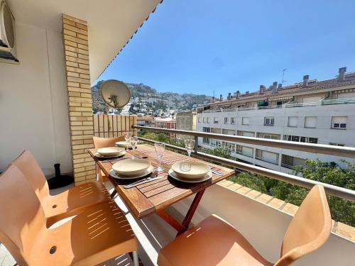 Puig | Roses Town Center