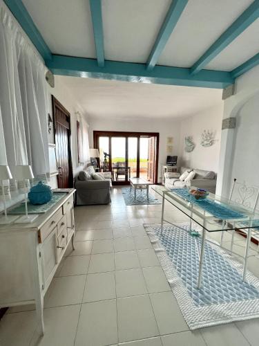Capo Coda Cavallo Apartment | Punta Est Trilocale meravigliosa Vista Mare