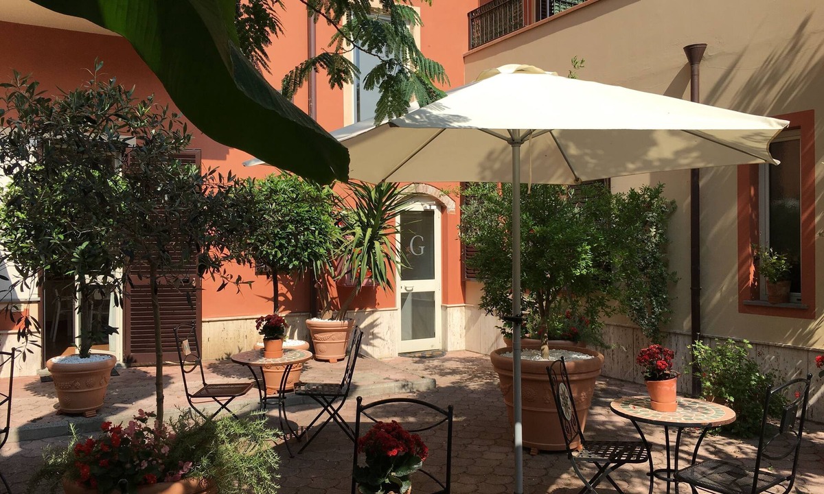 Montecatini Terme House | Residence Gloria