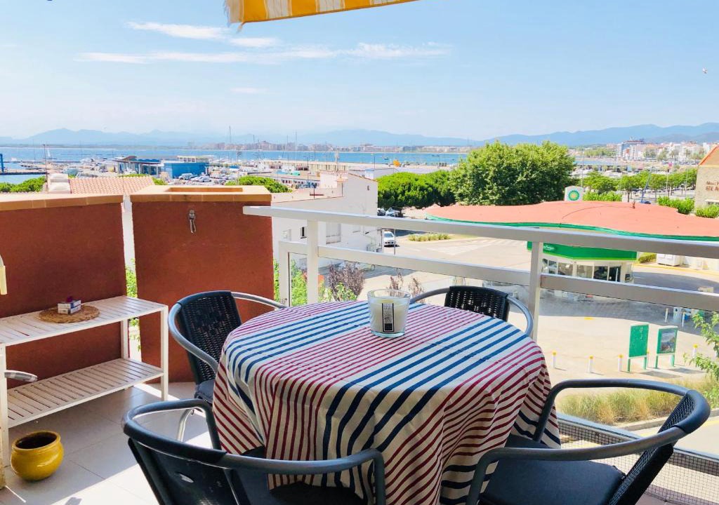 Roses Town Center Apartment | ROC MAR 7 2A - Apartamento cerca del centro y de la playa - terraza con vistas al mar y al puerto