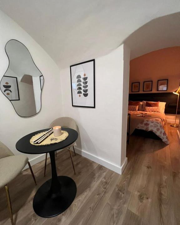 Taranto Bed & Breakfast | Roger's Room