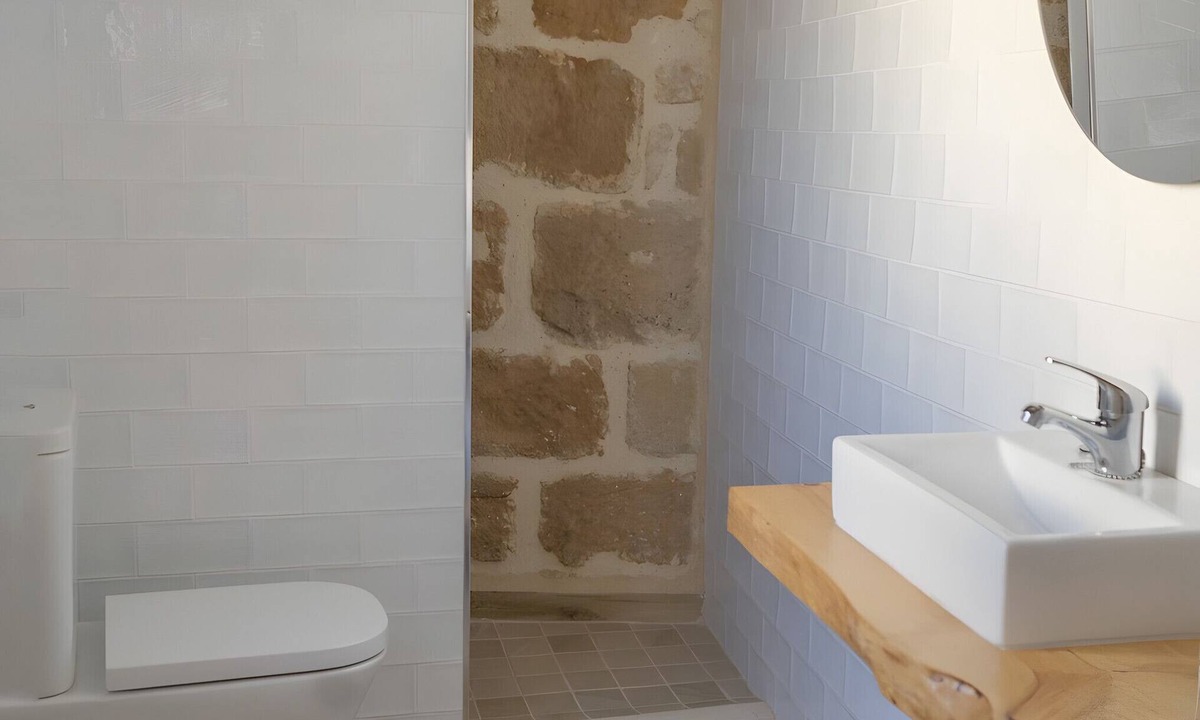 La Mata de los Olmos Apartment | Room 'Pajaritos' in La Mata de los Olmos