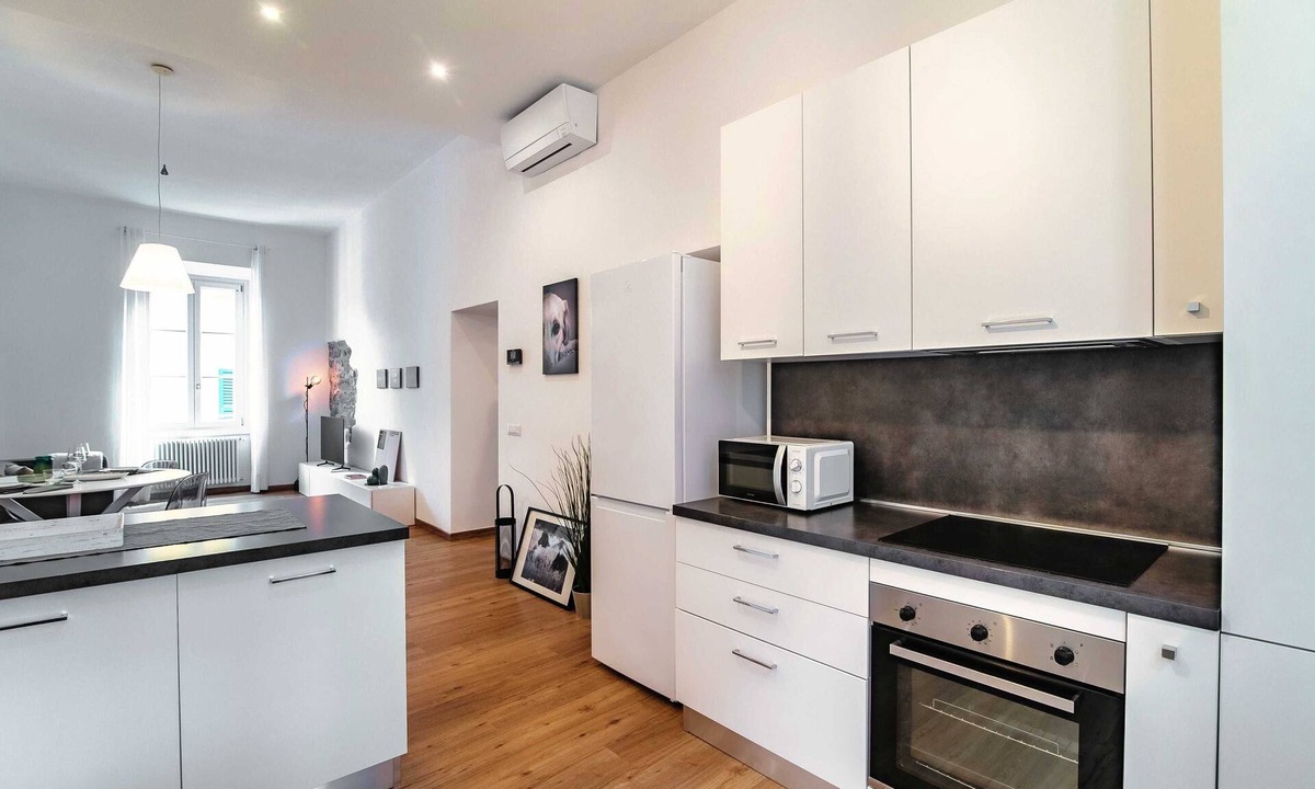 Cernobbio Apartment | Sandy
