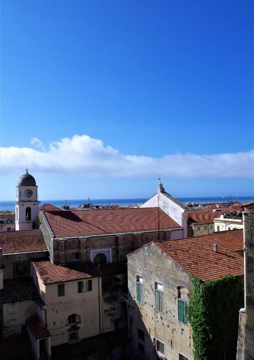 Sanremo Old Town Apartment | SANREMO CENTRO CARATTERISTICO APPARTAMENTO