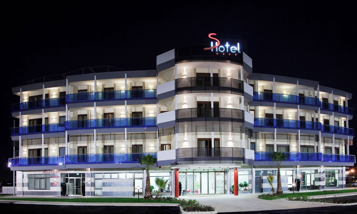 San Giovanni Teatino Hotel | SHotel