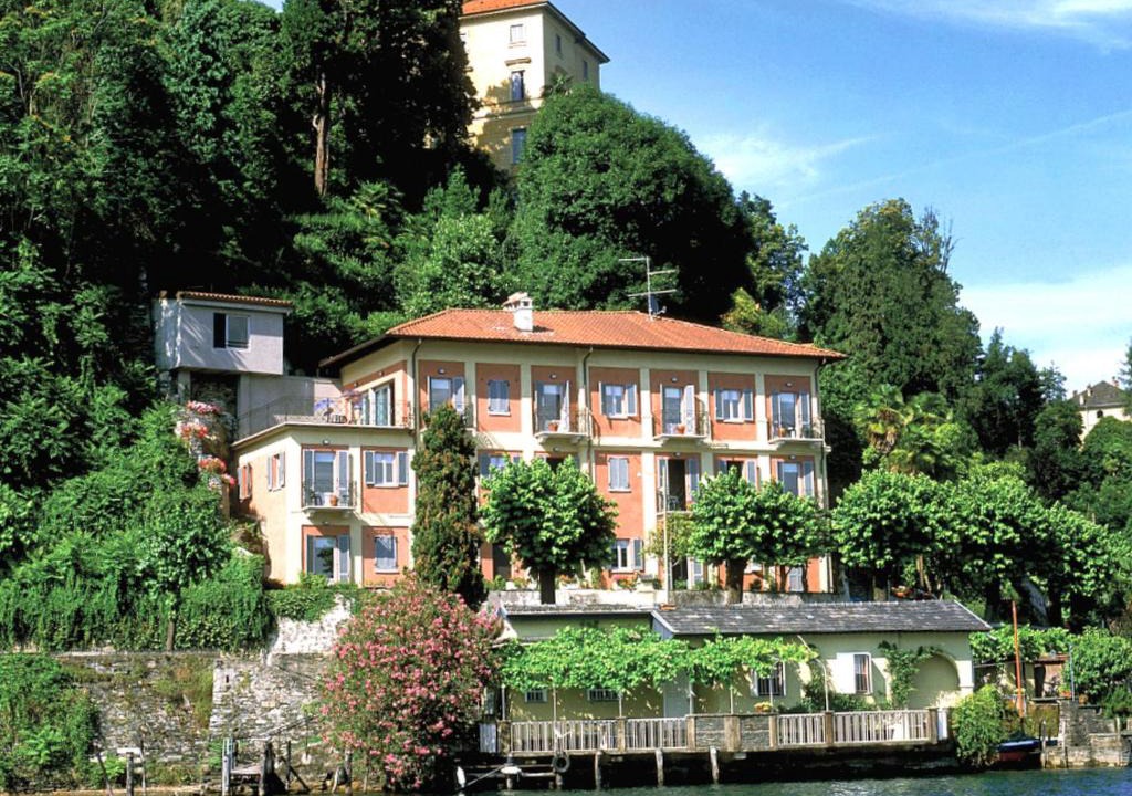 Orta San Giulio Apartment | Studio Casa sul lago-1 by Interhome