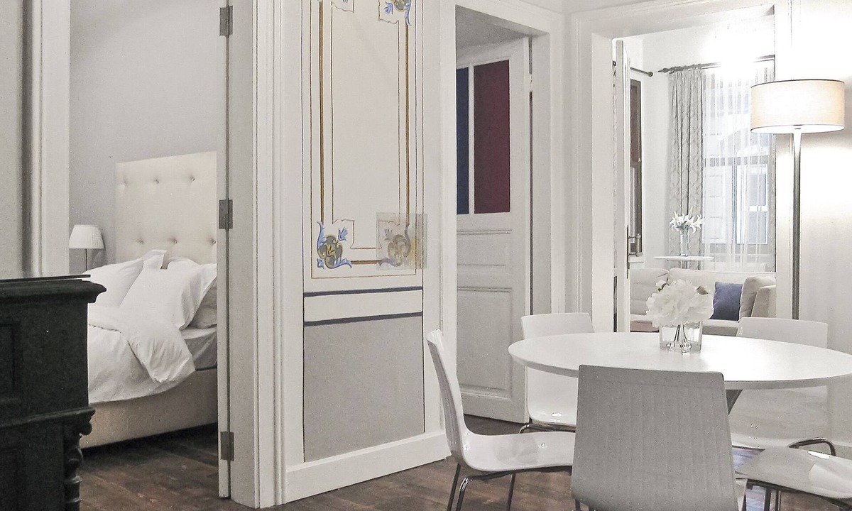 Galata Apartment | Style, character, frescoes, terrace views, Galata!