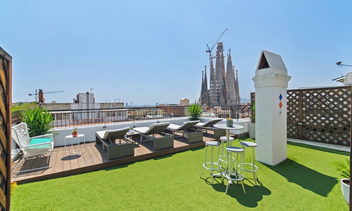 La Sagrada Familia Apartment | Suite Home Sagrada Familia