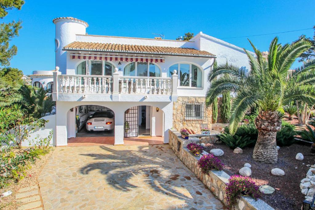 Moraira Villa | Susi - holiday home with private swimming pool in Moraira