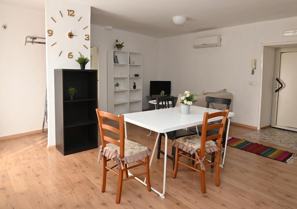 Capua Apartment | Sweet Home