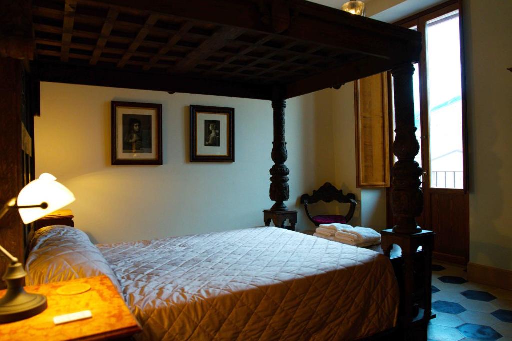 Sulmona Apartment | The Poets' Retreat