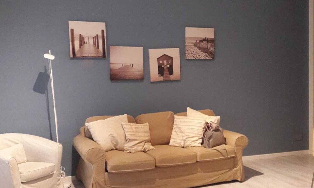 Milano Due Apartment | Two-room apartment near HSR