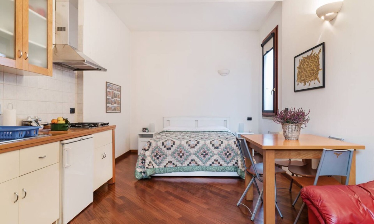 Historic Center Apartment | Very central and comfortable studio completely renovated and functionally furnished