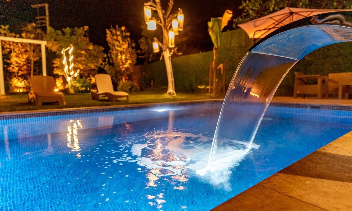 Yanik Villa | Vi̇lla Atlas Yeşi̇lli̇kler İçi̇nde Huzurlu Tati̇l