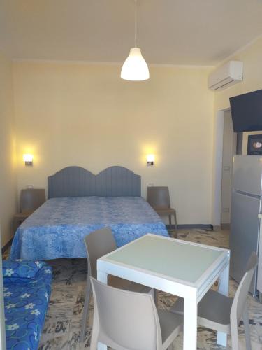 Marina di Andora Apartment | Via Vaghi 11, centrale