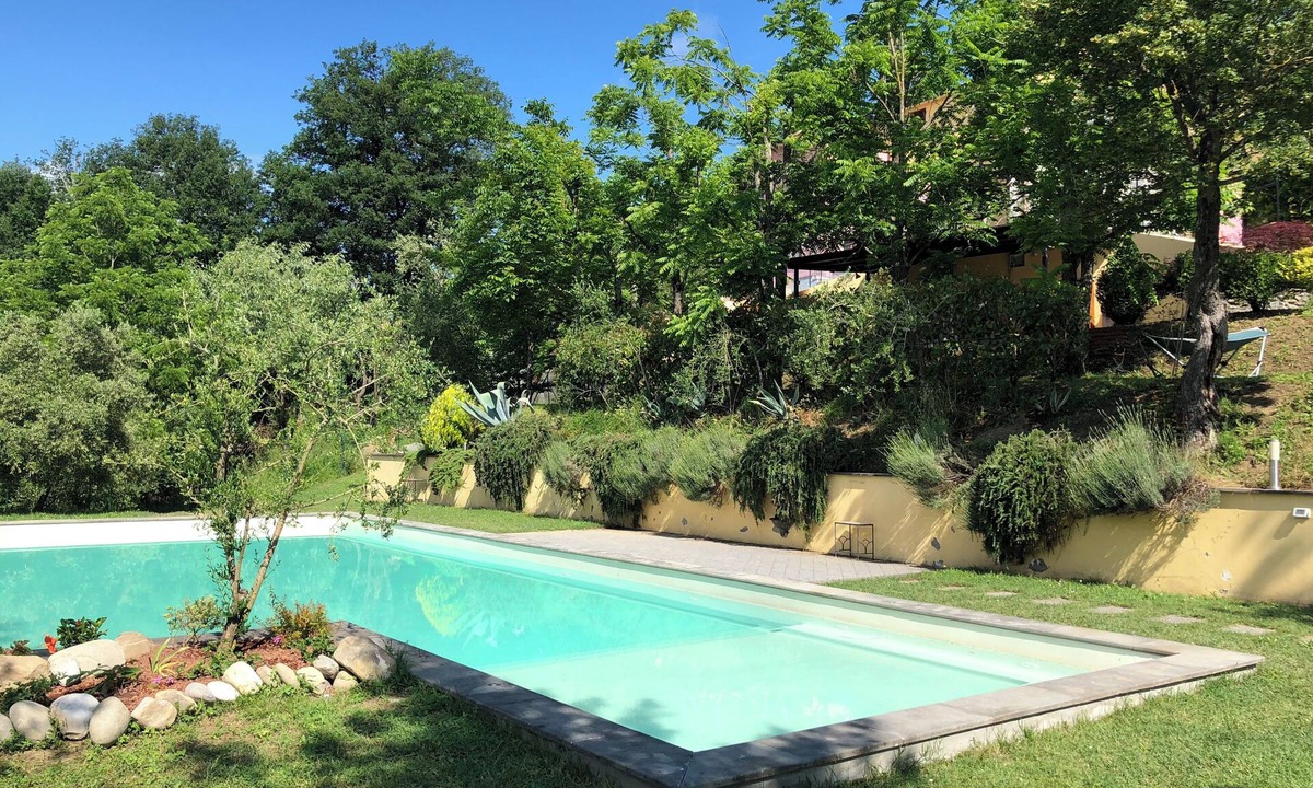 San Terenzo Monti Villa | Villa Dei Poeti 16Pax Large Pool, A/C, BBQ, Chef, Sport Activities, near 5 Terre