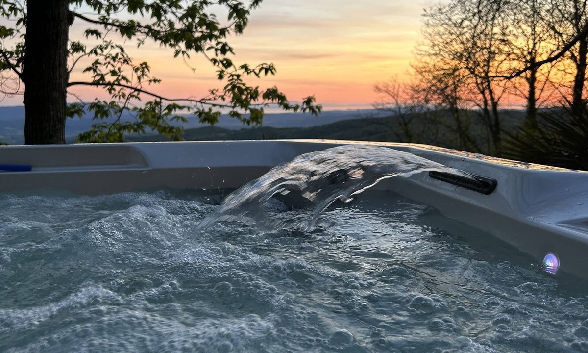 Roccastrada Villa | Villa "Il Diaccio" with a panoramic view of the Tuscan Maremma
