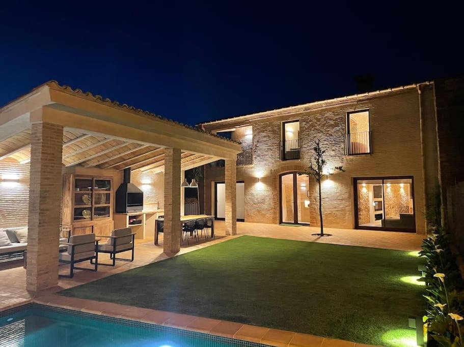 Juia Villa | Villa rural 10PAX, 4 baños, Piscina, BBQ