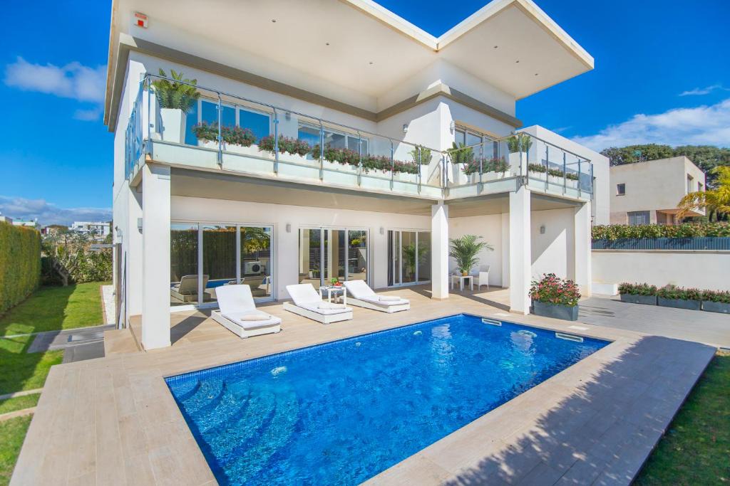 Cambrils Villa | Villa Santander
