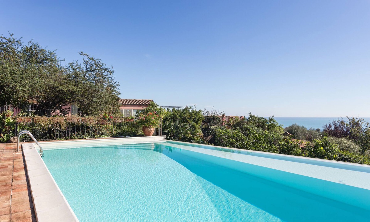 Aci Castello Villa | Villa Vanisia