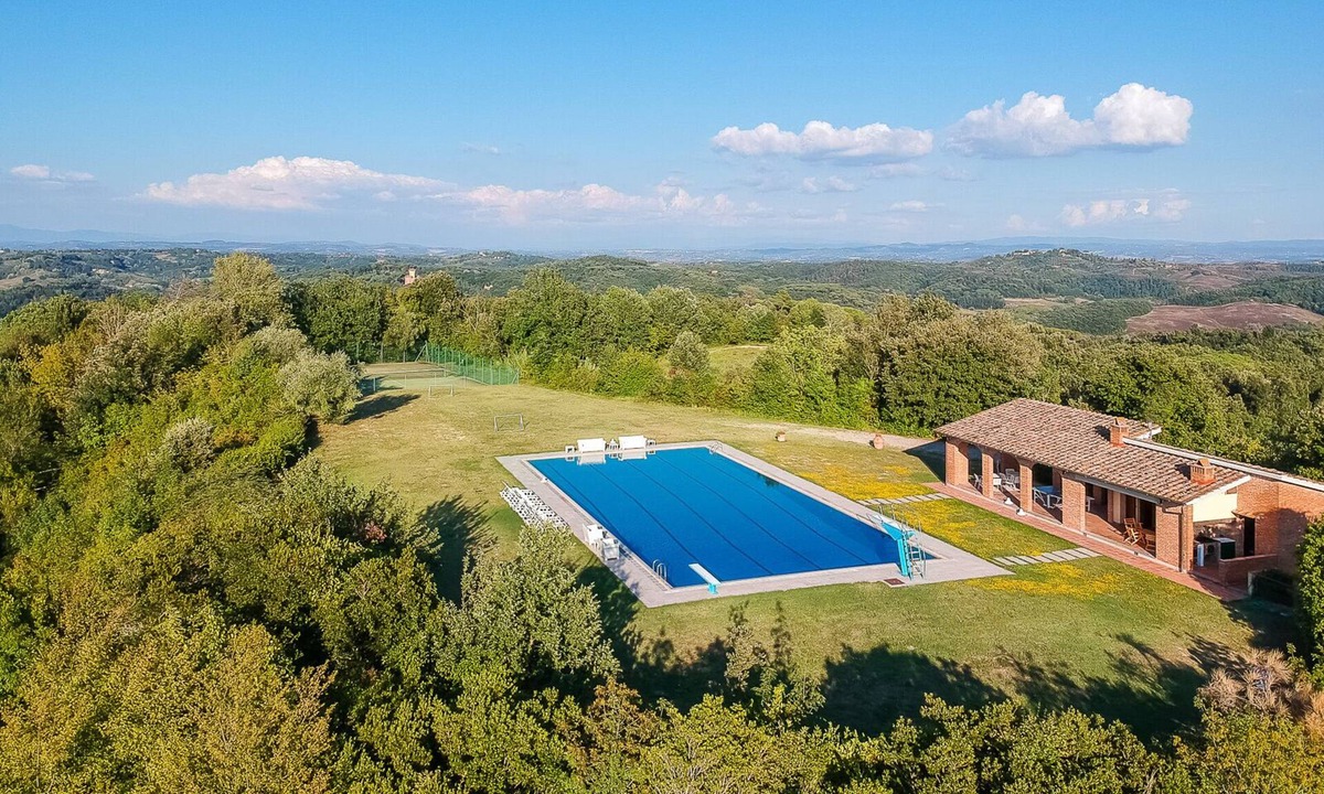 Toiano Villa | Villa with amazing pool and private tennis for private use