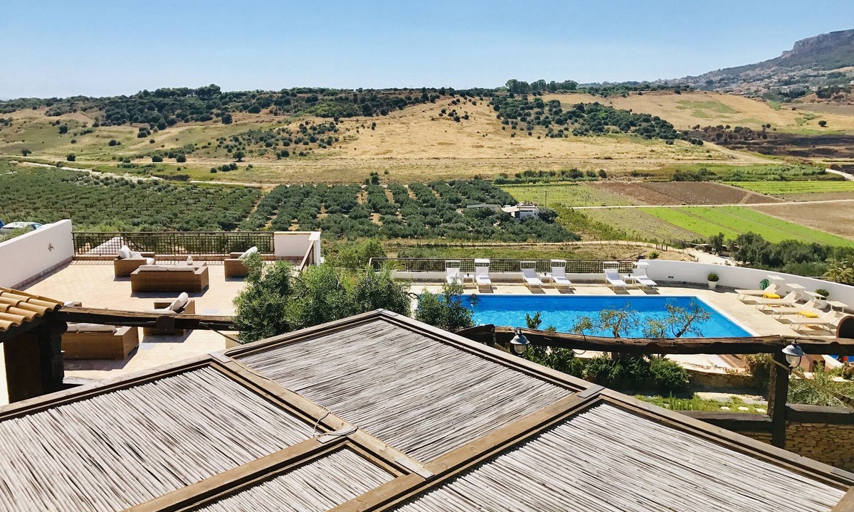 Sciacca Cottage | West Cottage in villa with pool, jacuzzi and sea view