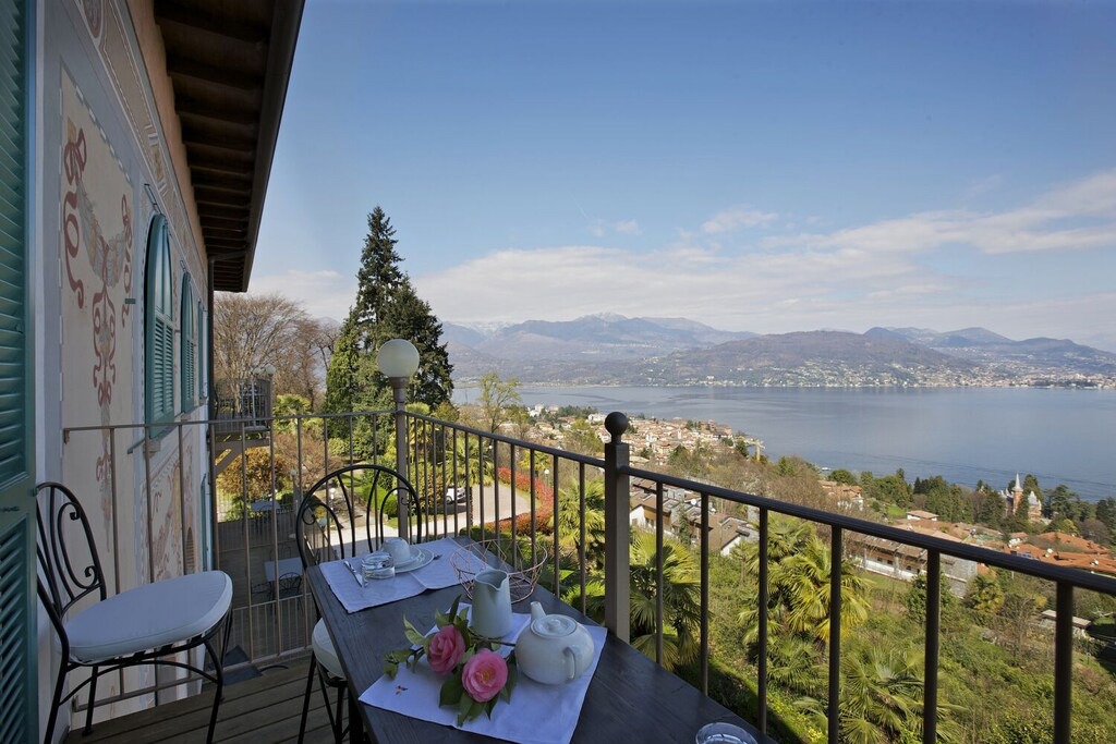 Carciano Apartment | Wonderful apartment in a renowned art nouveau villa with pool and dream view