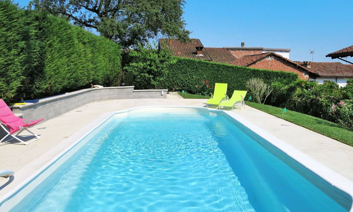 Asti House | Wonderful villa for 5 people with private pool, WIFI, TV and patio