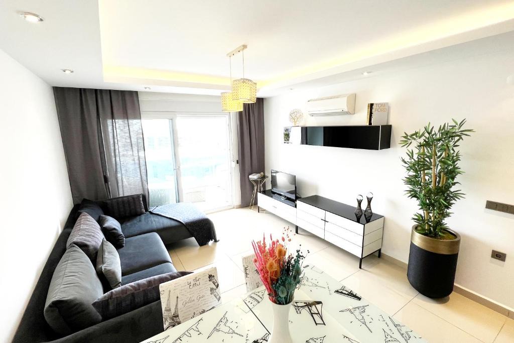 Alanya Apartment | Wunderschöne, Top ausgestattete 2 Zimmer Wohnung in Super Lage