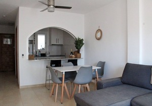 1 Bed Apt on Villamartin Plaza, Views Inside The Plaza!