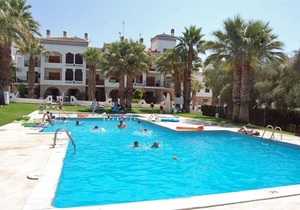 1 Bed Apt on Villamartin Plaza, Views Inside The Plaza!