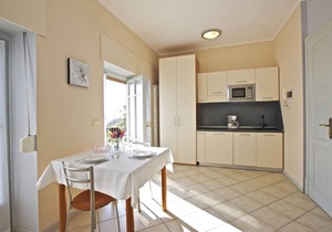 1-room apartment with balcony in an Art Nouveau villa with communal pool