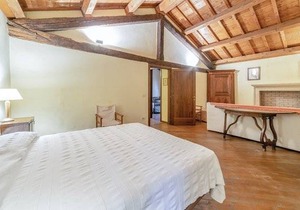 2 bedroom accommodation in Castelgomberto -VI-