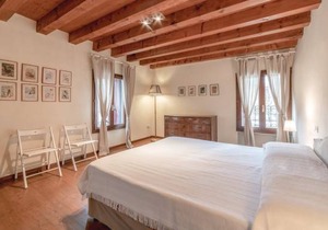 2 bedroom accommodation in Castelgomberto VI