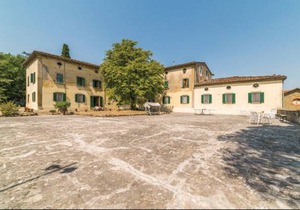 2 bedroom accommodation in Monte San Savino AR