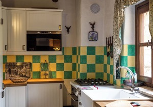 2-Lovely home with private garden in castle estate. Beach 20min, Venice 1hr