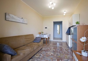 2-room apartment with terrace in an Art Nouveau villa with communal pool
