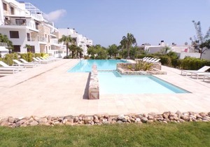 3 Bedroom Luxury Apartment Villamartin