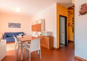 3 bedroom nice home in Albarella RO