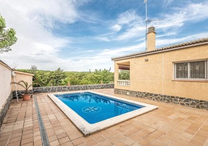 4 bedroom accommodation in Macanet de la Selva