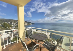 5. Wonderful sea views with communal pool