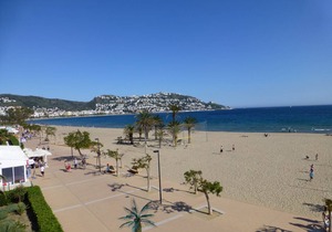 65 m² Apartment ∙ 2 bedrooms ∙ 6 guests