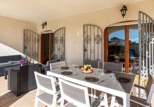 90 m² Villa ∙ 3 bedrooms ∙ 6 guests