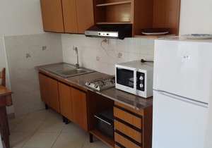 Apartment 3 km from the sea garden parking spaces max 4 people castelnuovo lean