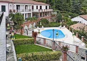 Apartment in Castellaro with communal pool