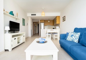 Apartment sea views 25km from Port Aventura