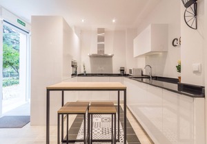 Avenida America I apartment in Madrid